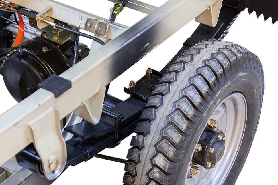 Грузовой электротрицикл Rutrike Эксперт ПРО Плюс 2200 (72V2200W)