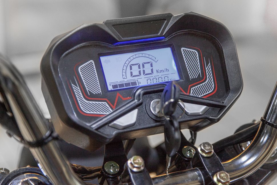 Грузовой электротрицикл Rutrike Эксперт ПРО Плюс 2200 (72V2200W)