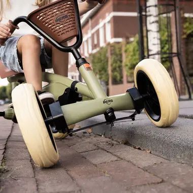 Веломобиль Berg Buzzy Retro Green Веломобиль Berg Buzzy Retro Green
