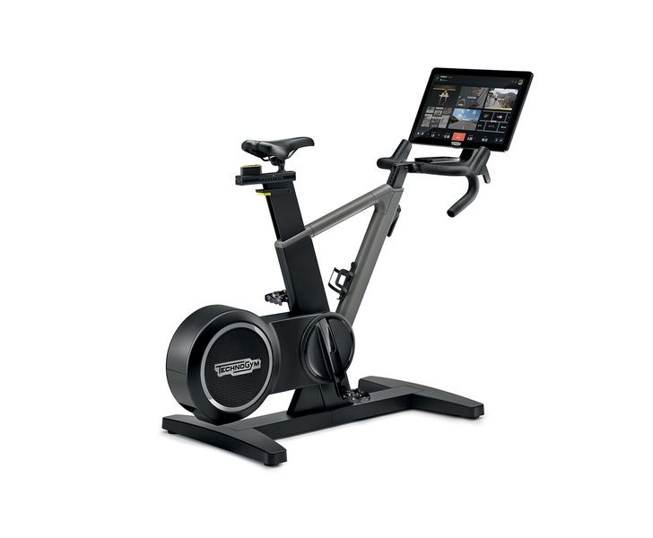 Вертикальный велотренажер TechnoGym Ride